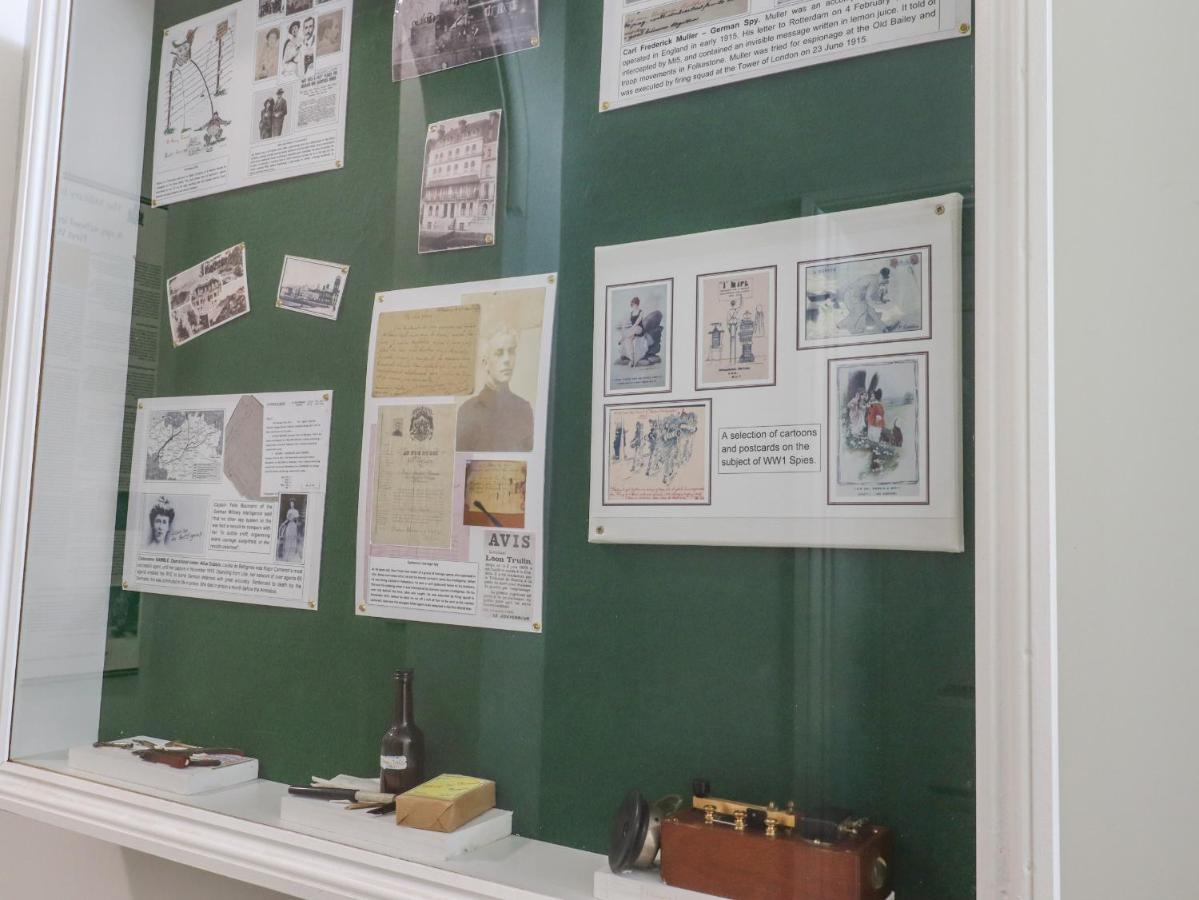 The Old Spy Headquarters Apartment Folkestone Bagian luar foto