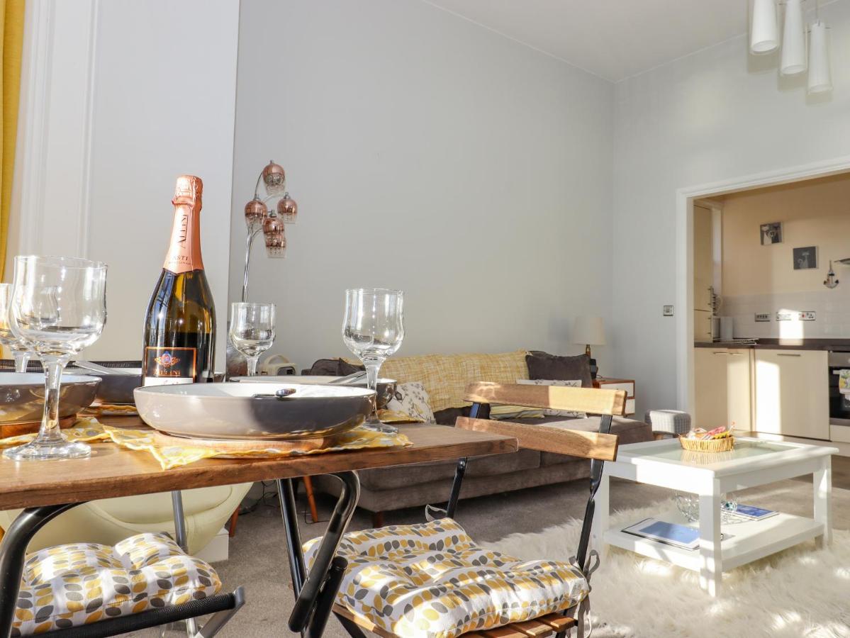 The Old Spy Headquarters Apartment Folkestone Bagian luar foto